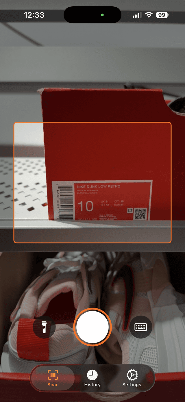 SneakerScan scanning a Nike shoe box label